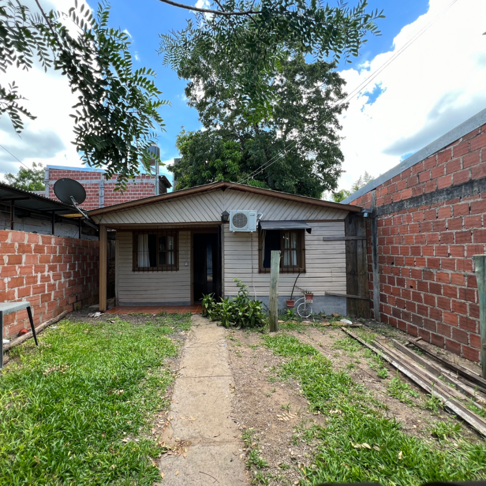 CASA AMOBLADA EN VENTA-ITUZAINGO CORRIENTES