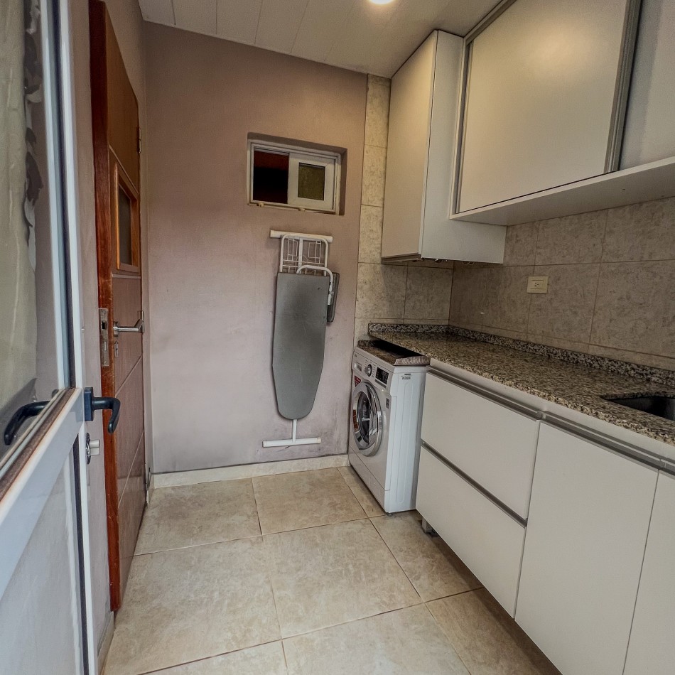 EXCLUSIVA CASA DE 4 DORMITOIROS EN ALQUILER-POSADAS MISIONES