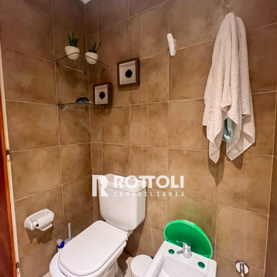HERMOSO DEPARTAMENTO DE 2 DORMITORIOS CON COCHERA EN VENTA-POSADAS MISIONES