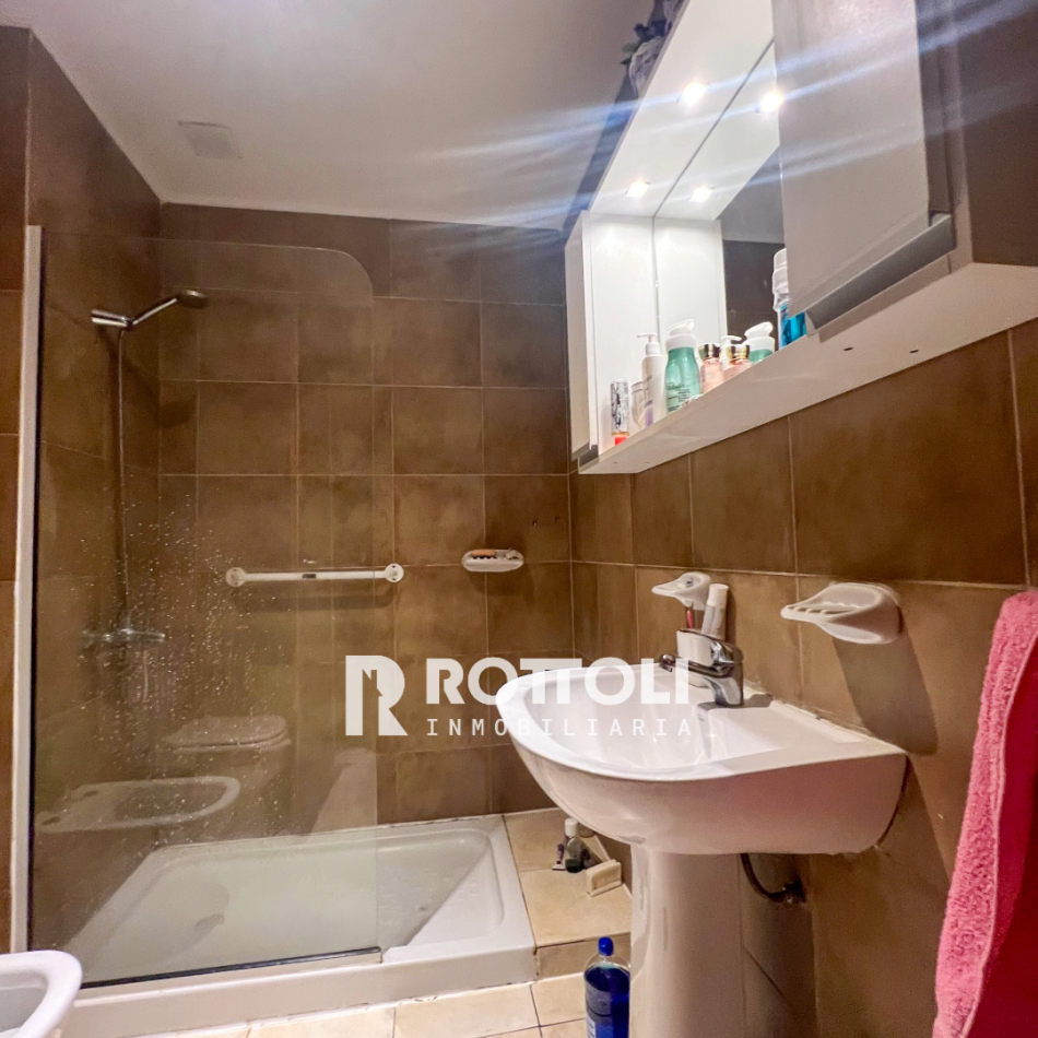 HERMOSO DEPARTAMENTO DE 2 DORMITORIOS CON COCHERA EN VENTA-POSADAS MISIONES