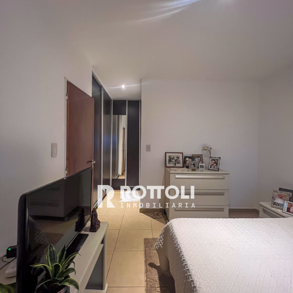 HERMOSO DEPARTAMENTO DE 2 DORMITORIOS CON COCHERA EN VENTA-POSADAS MISIONES