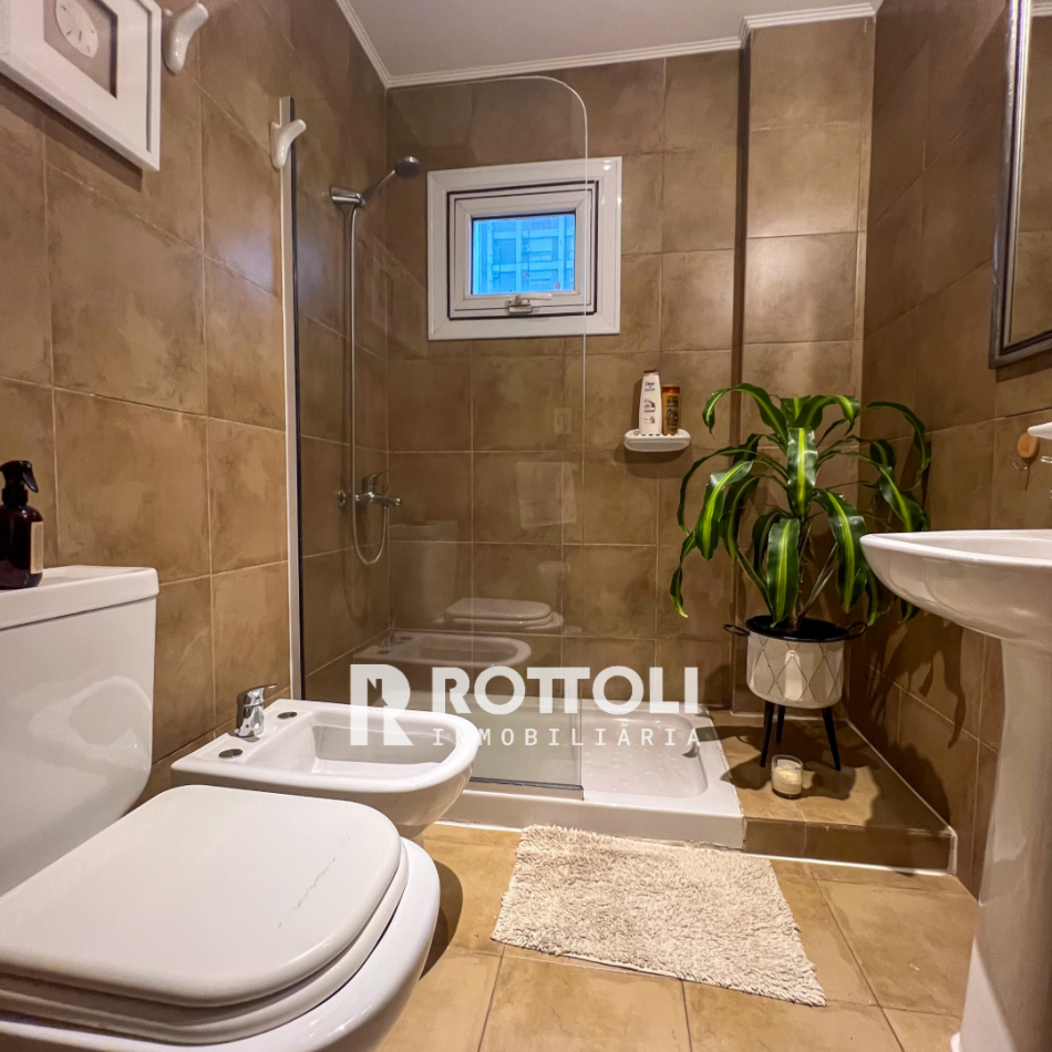 HERMOSO DEPARTAMENTO DE 2 DORMITORIOS CON COCHERA EN VENTA-POSADAS MISIONES