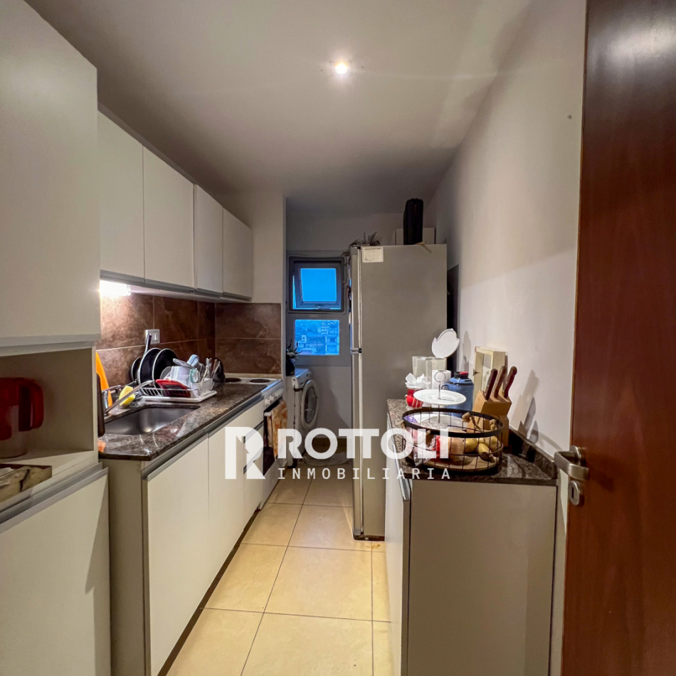 HERMOSO DEPARTAMENTO DE 2 DORMITORIOS CON COCHERA EN VENTA-POSADAS MISIONES