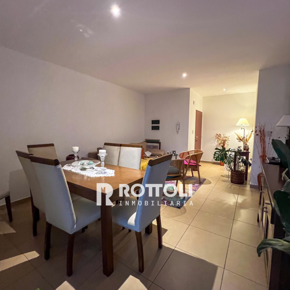 HERMOSO DEPARTAMENTO DE 2 DORMITORIOS CON COCHERA EN VENTA-POSADAS MISIONES