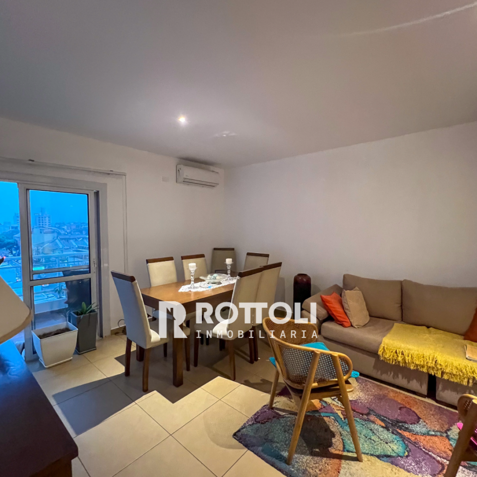HERMOSO DEPARTAMENTO DE 2 DORMITORIOS CON COCHERA EN VENTA-POSADAS MISIONES