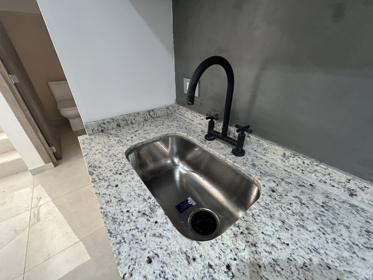 DUPLEX DE 3 DORMITORIOS EN VENTA