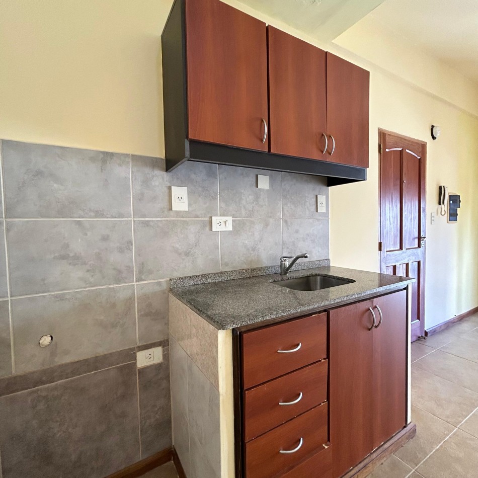 HERMOSO DEPARTAMENTO EN ALQUILER
