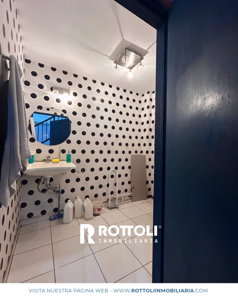 HERMOSO LOCAL EN ALQUILER EN EL MICROCENTRO-POSADAS MISIONES