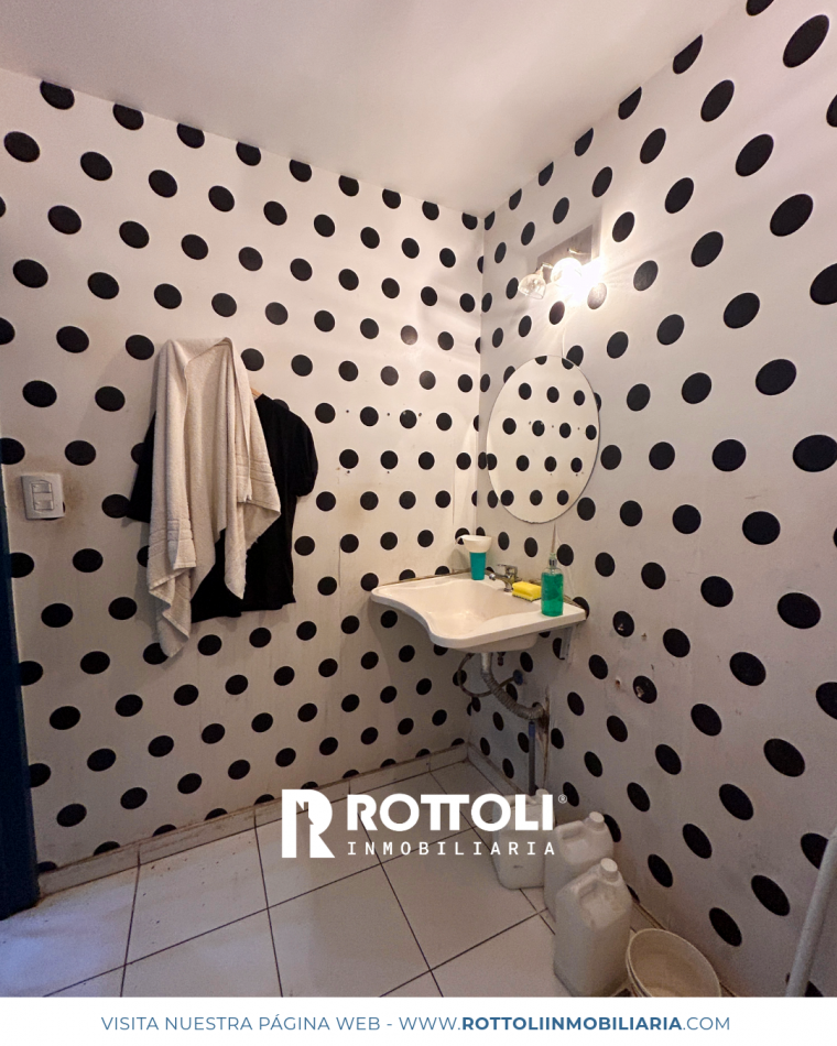 HERMOSO LOCAL EN ALQUILER EN EL MICROCENTRO-POSADAS MISIONES