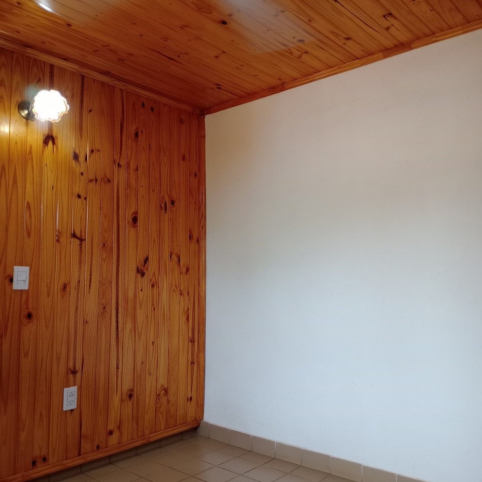 AMPLIO INMUEBLE EN VENTA-POSADAS MISIONES