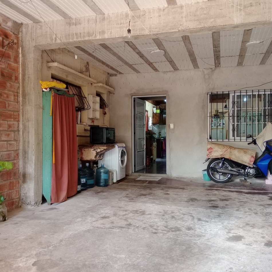 AMPLIO INMUEBLE EN VENTA-POSADAS MISIONES