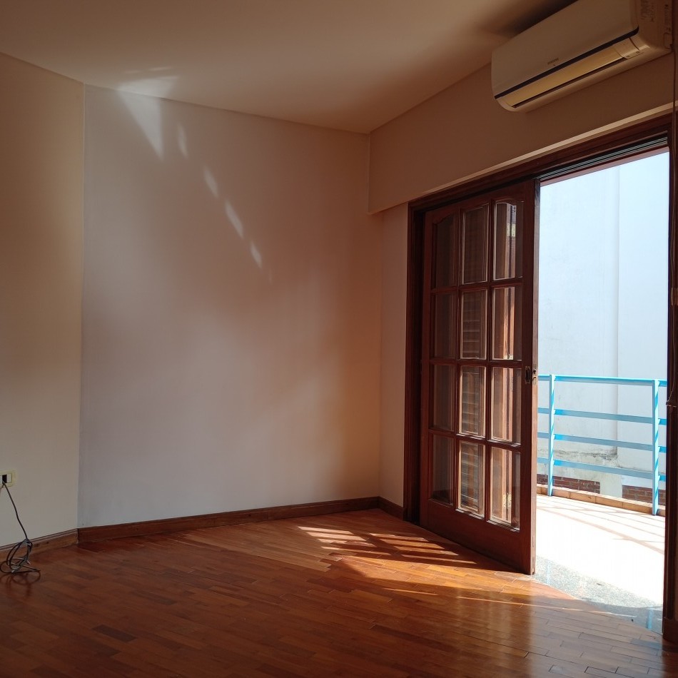 EXCLUSIVA CASA EN ALQUILER