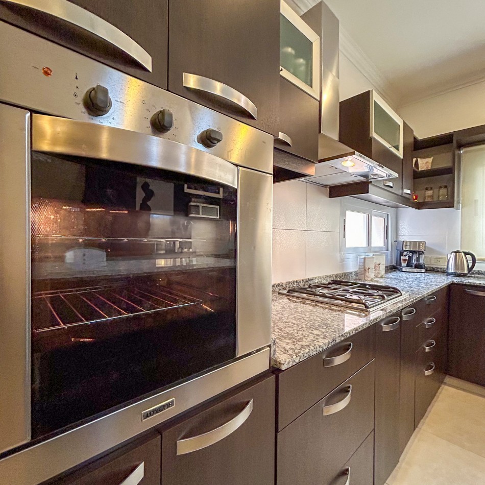 EXCLUSIVA CASA DE 4 DORMITOIROS EN VENTA-POSADAS MISIONES
