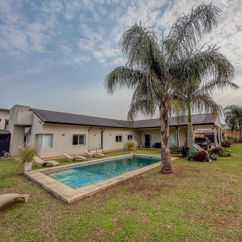 EXCLUSIVA CASA DE 4 DORMITOIROS EN VENTA-POSADAS MISIONES